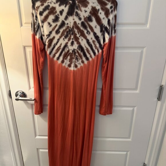 YOUNG FABULOUS AND BROKE DRESS MEDIUM - Picture 6 of 6